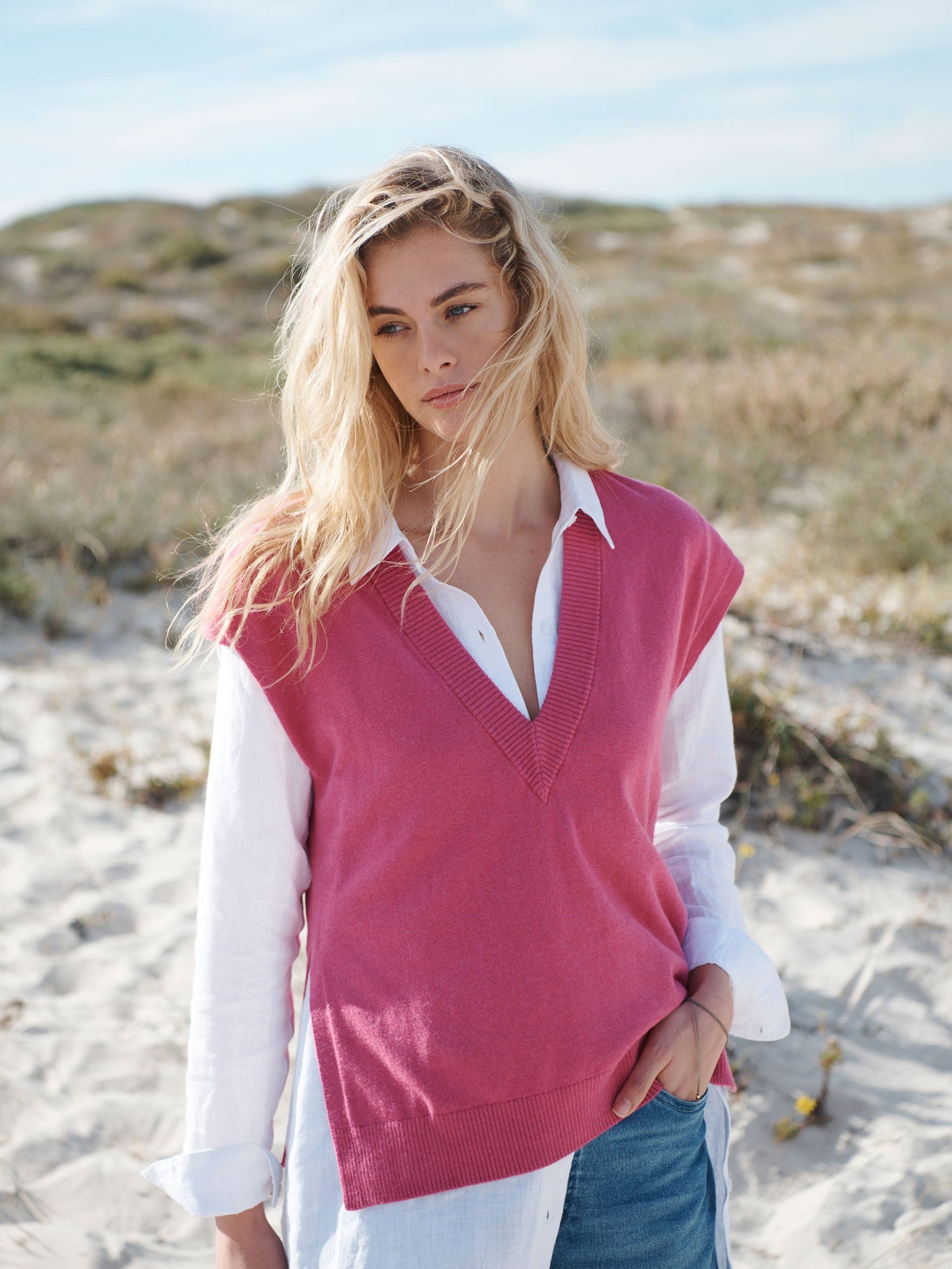 New Willow v-neck tank - Magenta