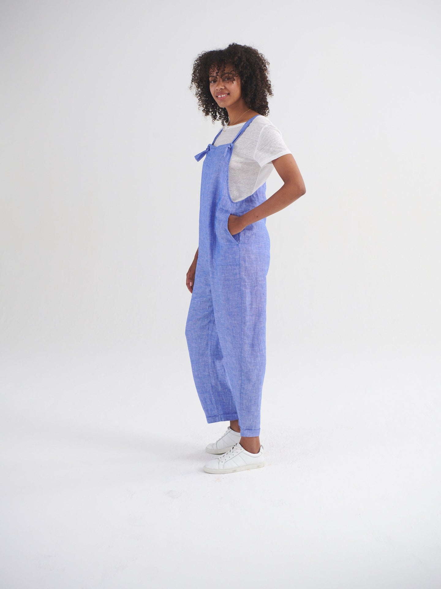 Carrie linen dungaree - Bright Blue