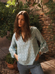 Greta broderie top - Light Blue & Green