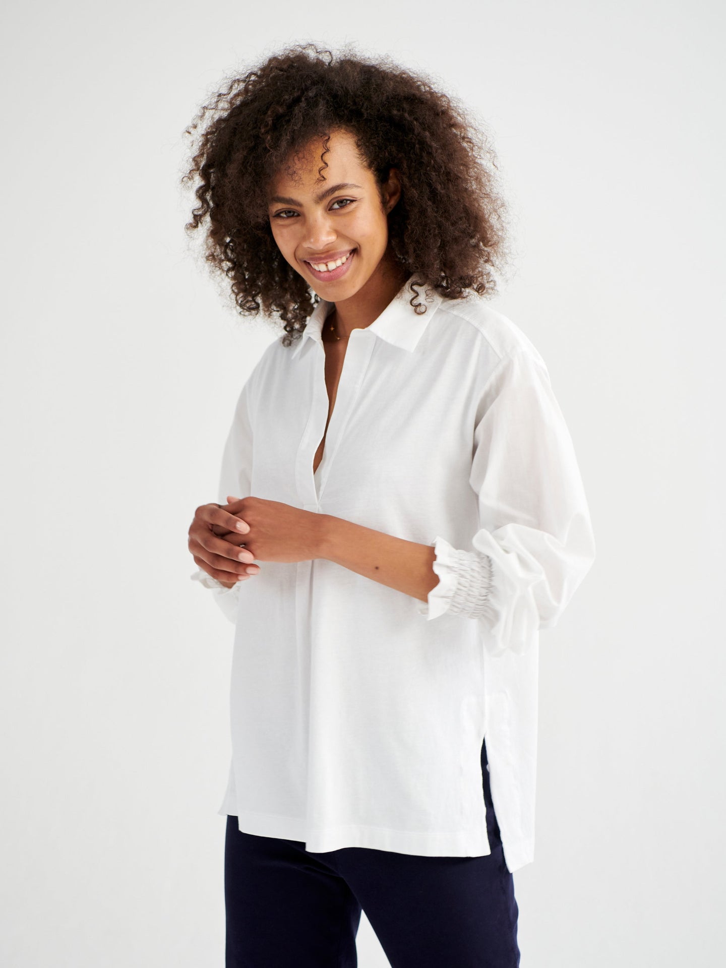 Aria jersey and cotton shirred cuff shirt - White