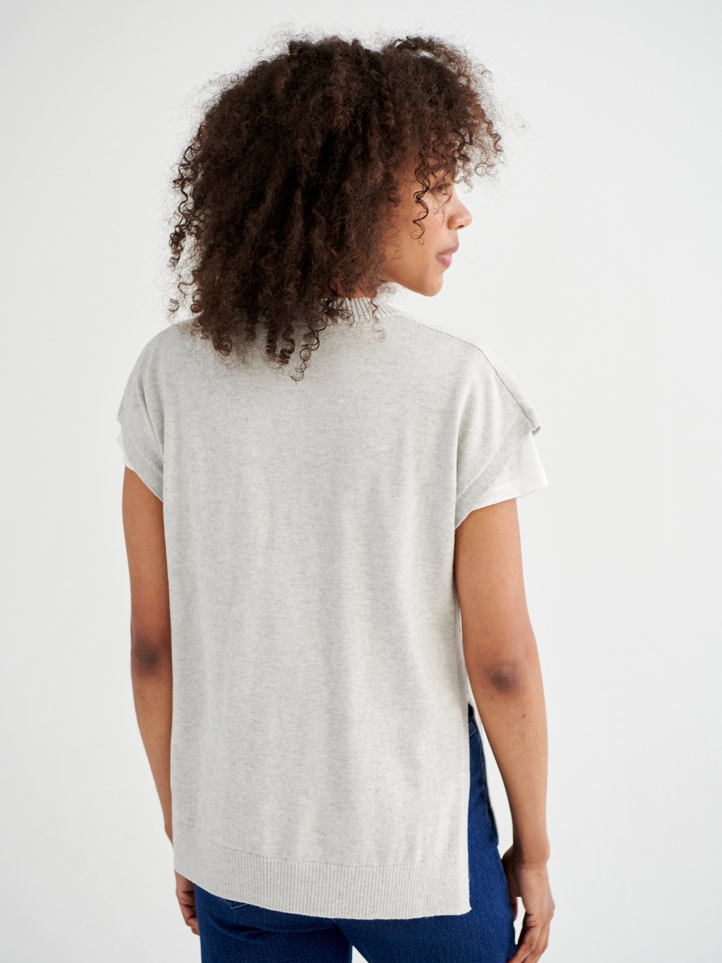 New Willow v-neck tank - Soft Grey