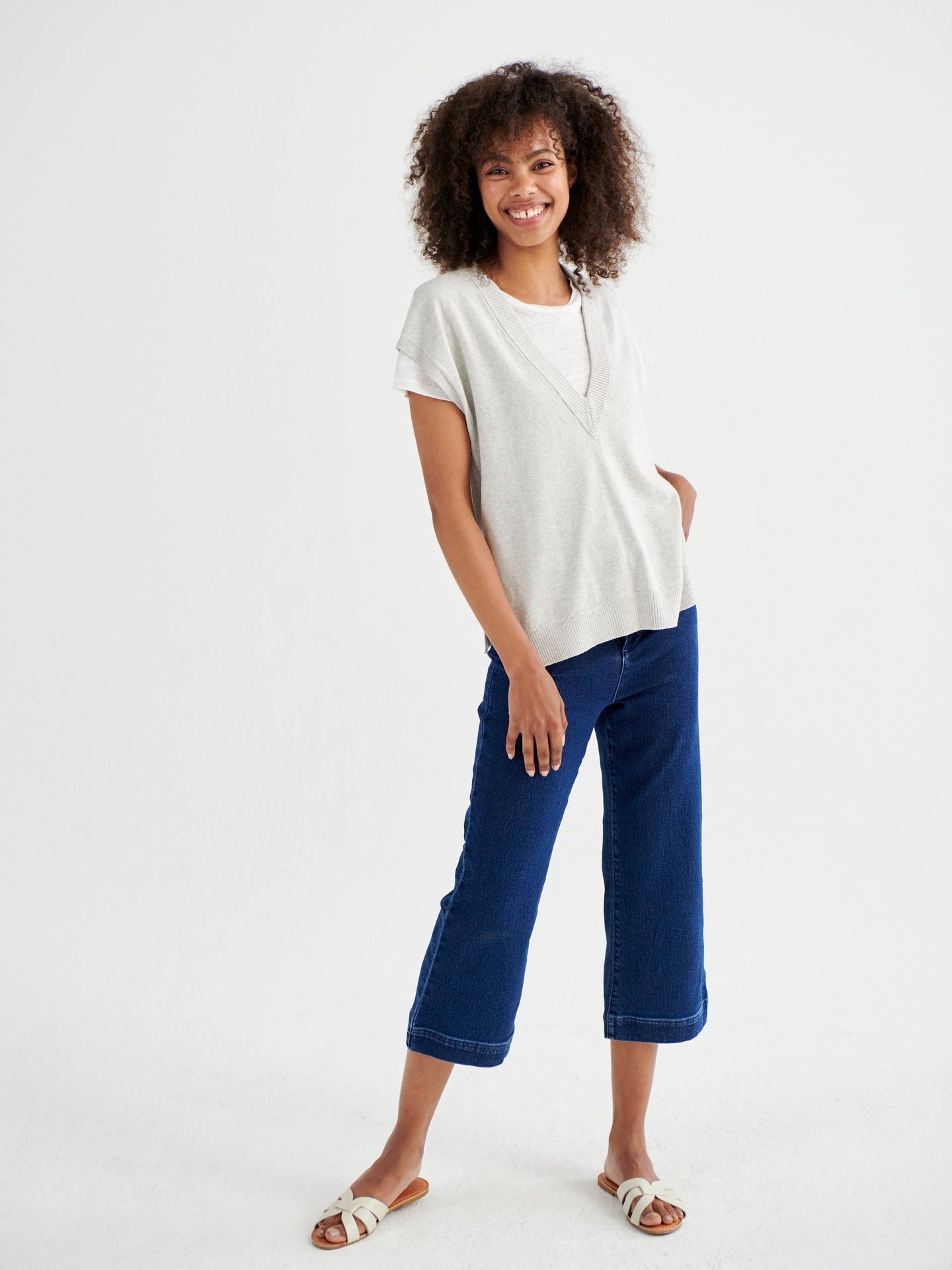 New Willow v-neck tank - Soft Grey