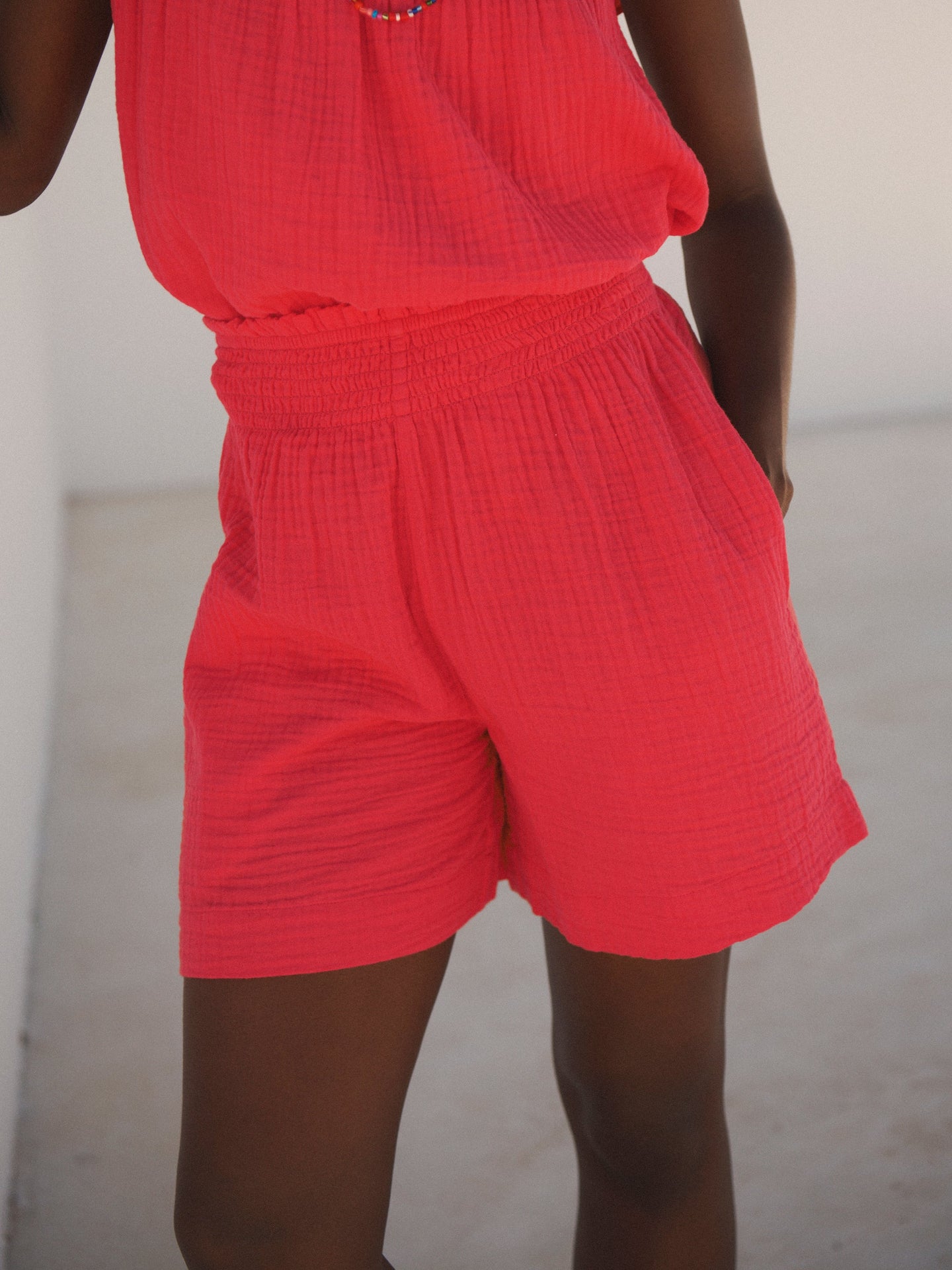 Hadleigh cotton double cloth short - Geranium