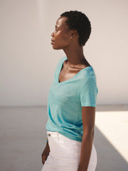 Charlie linen v neck t shirt - Aqua