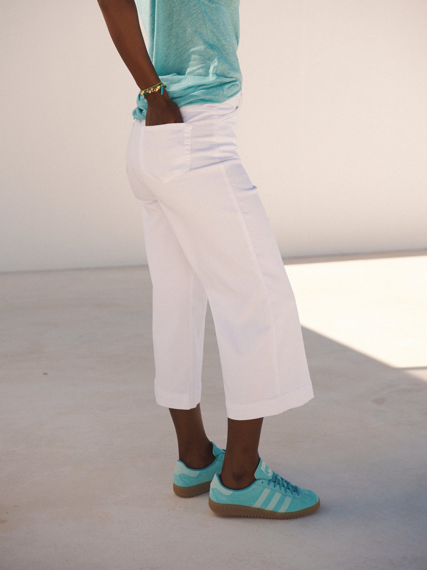 Asha cotton wide leg crop jean - White