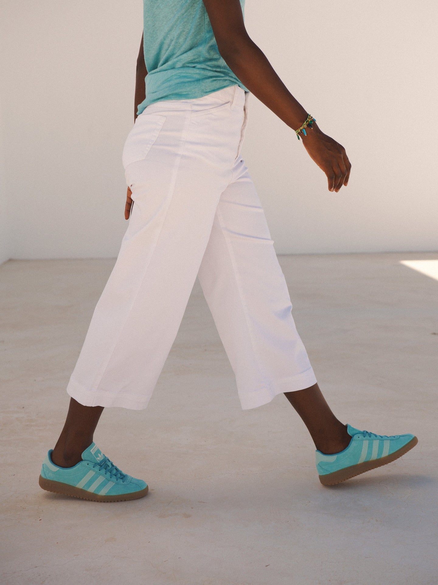 Asha cotton wide leg crop jean - White