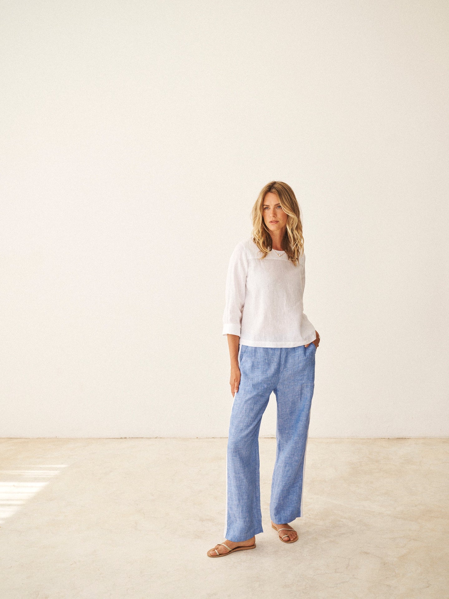 Thea linen side stripe trouser - Bright Blue / White
