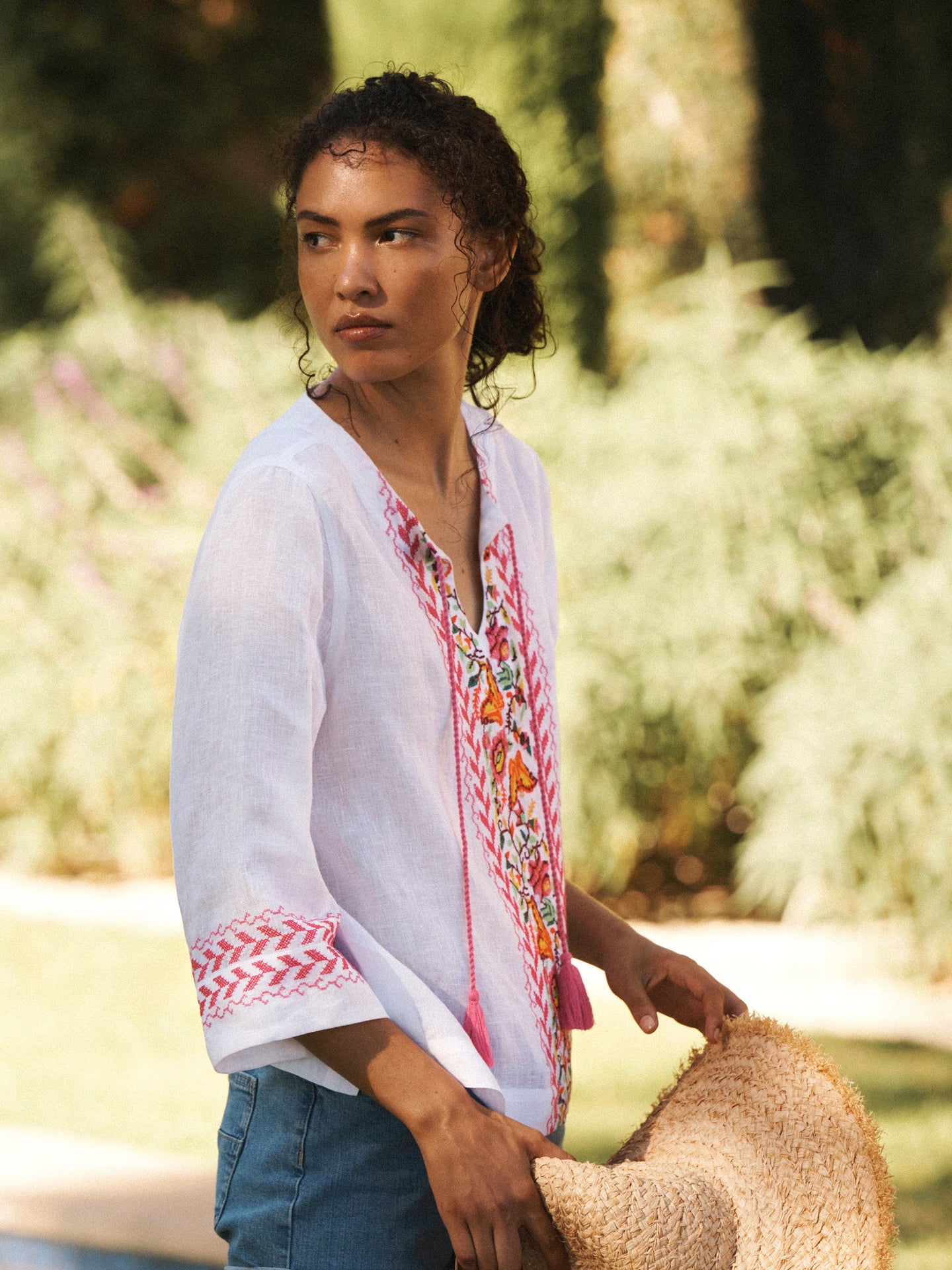 Marcella linen embroidered top - White