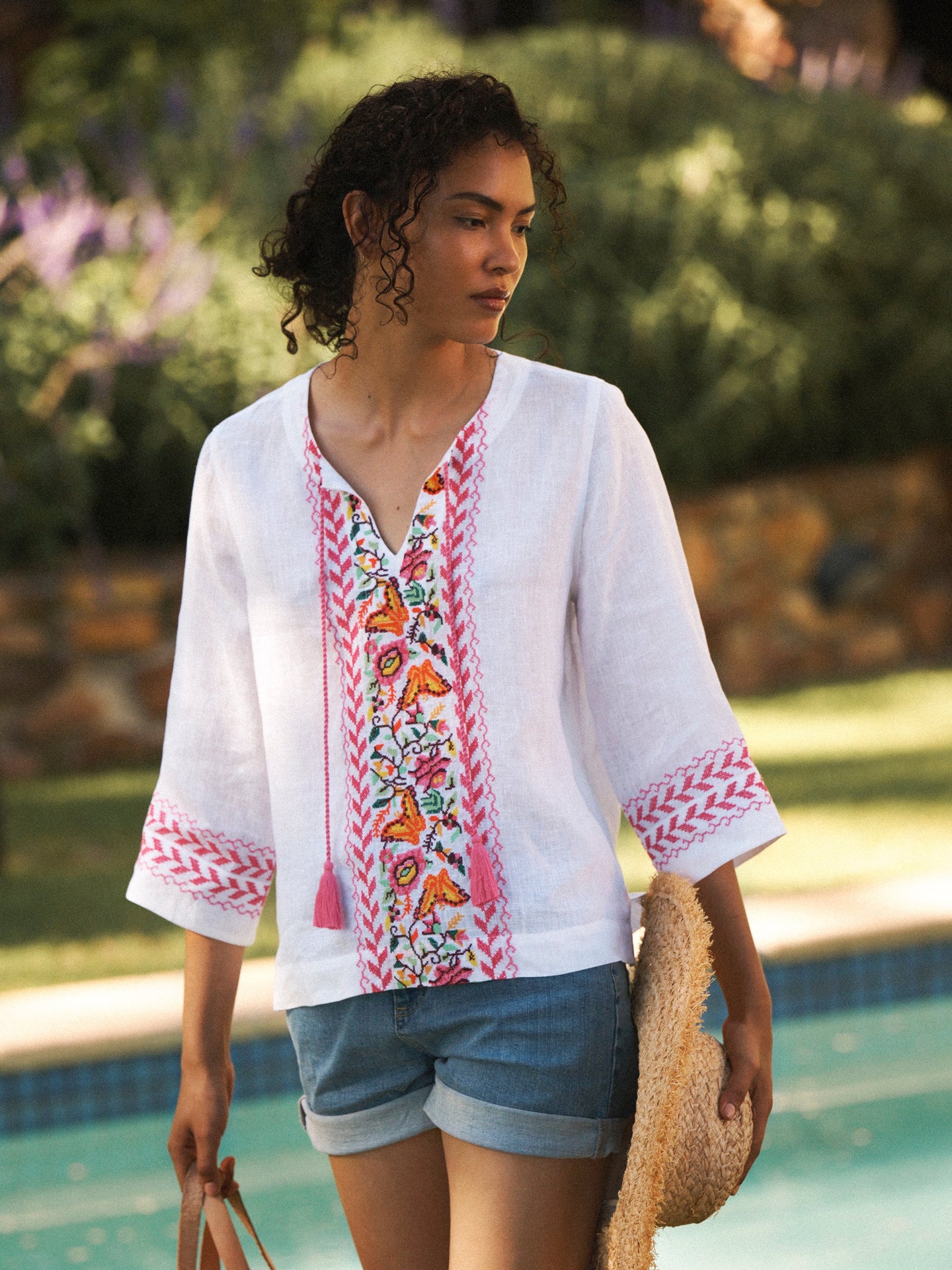 Marcella linen embroidered top - White