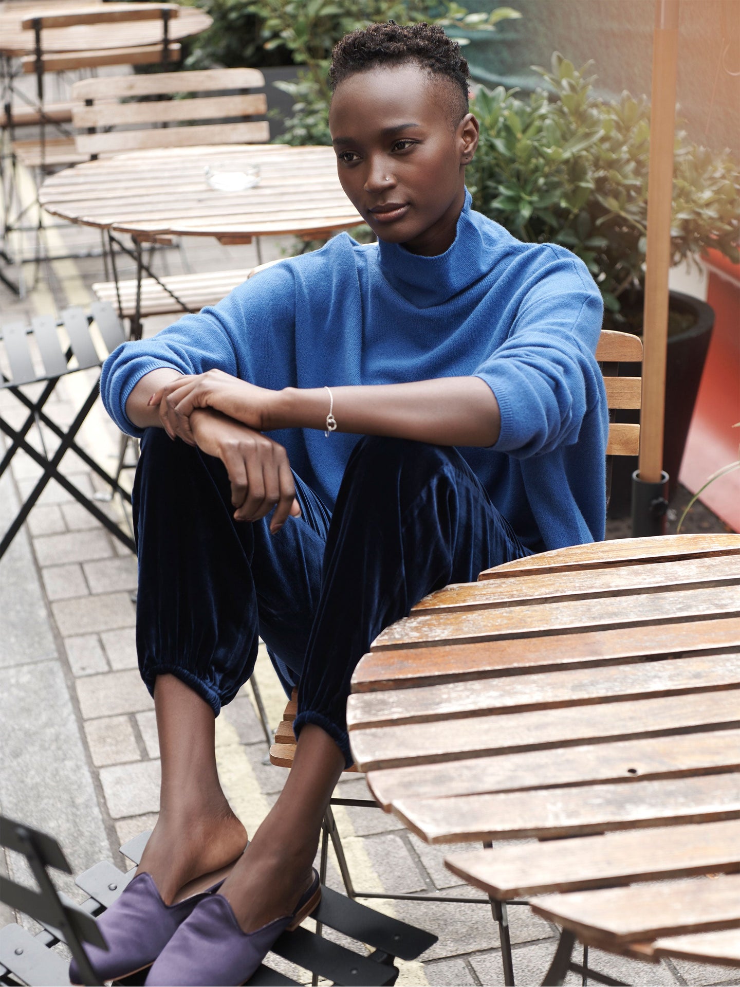 Macey velvet jog pant