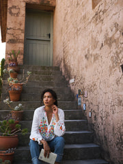 Nisha butterfly bouquet top - White