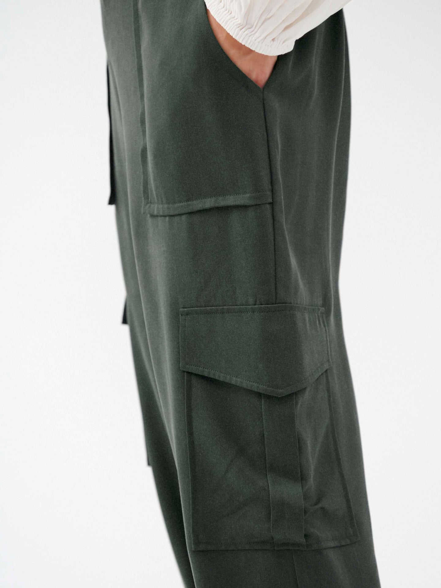Becca lyocell twill cargo pant