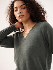 Mari perfect cashmere sweater