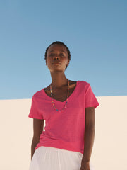 Charlie linen v neck t shirt - Raspberry