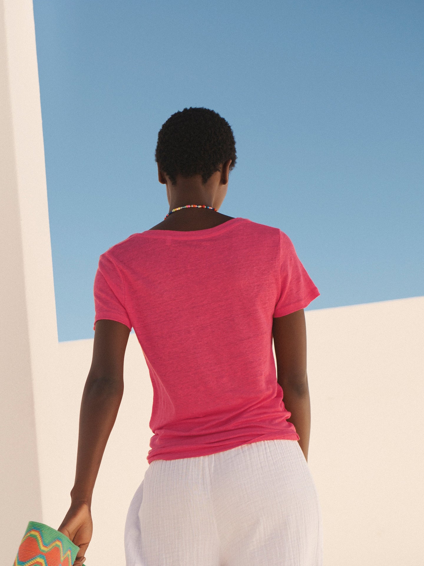 Charlie linen v neck t shirt - Raspberry