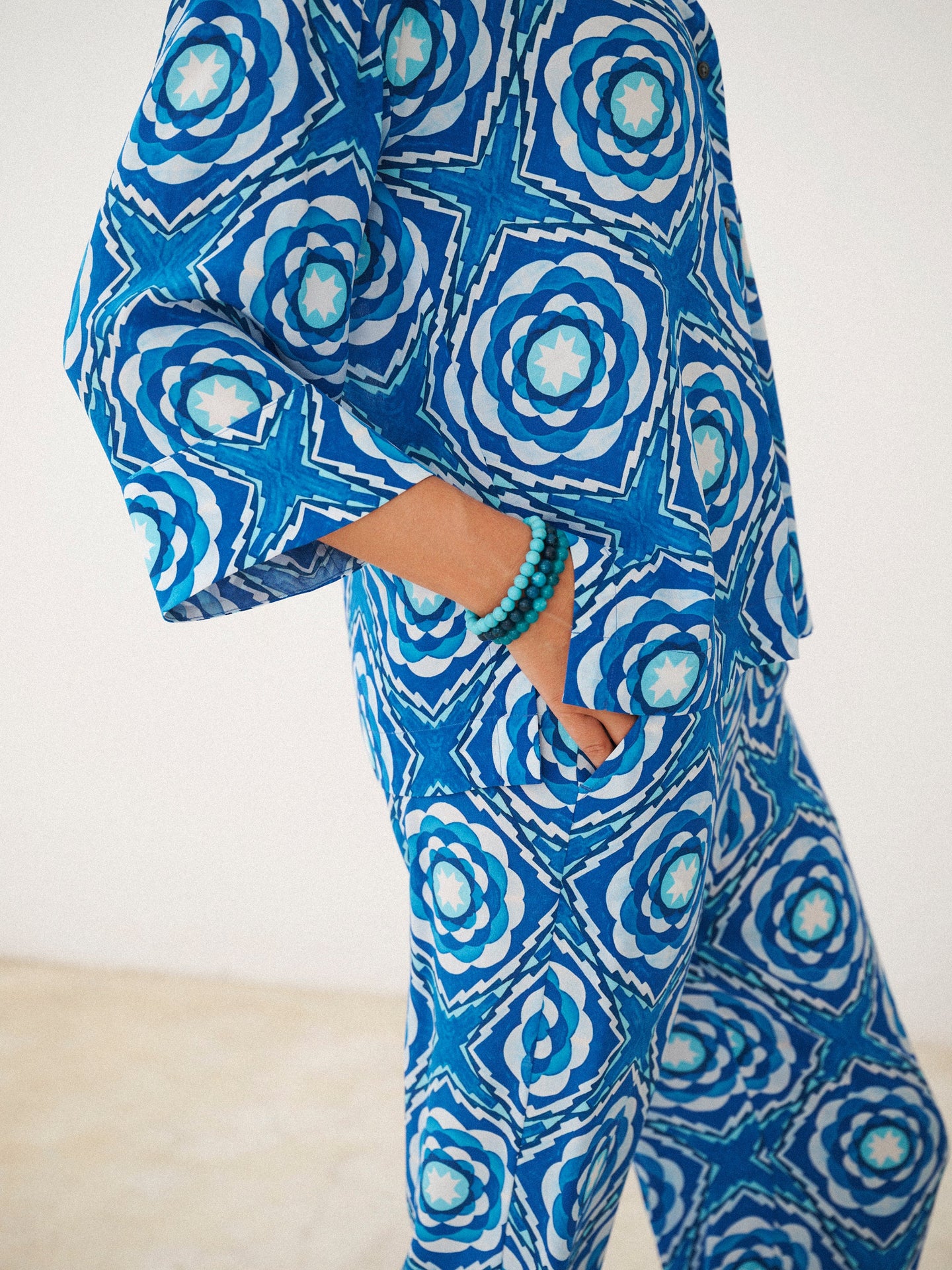 Tavira silk tile print shirt