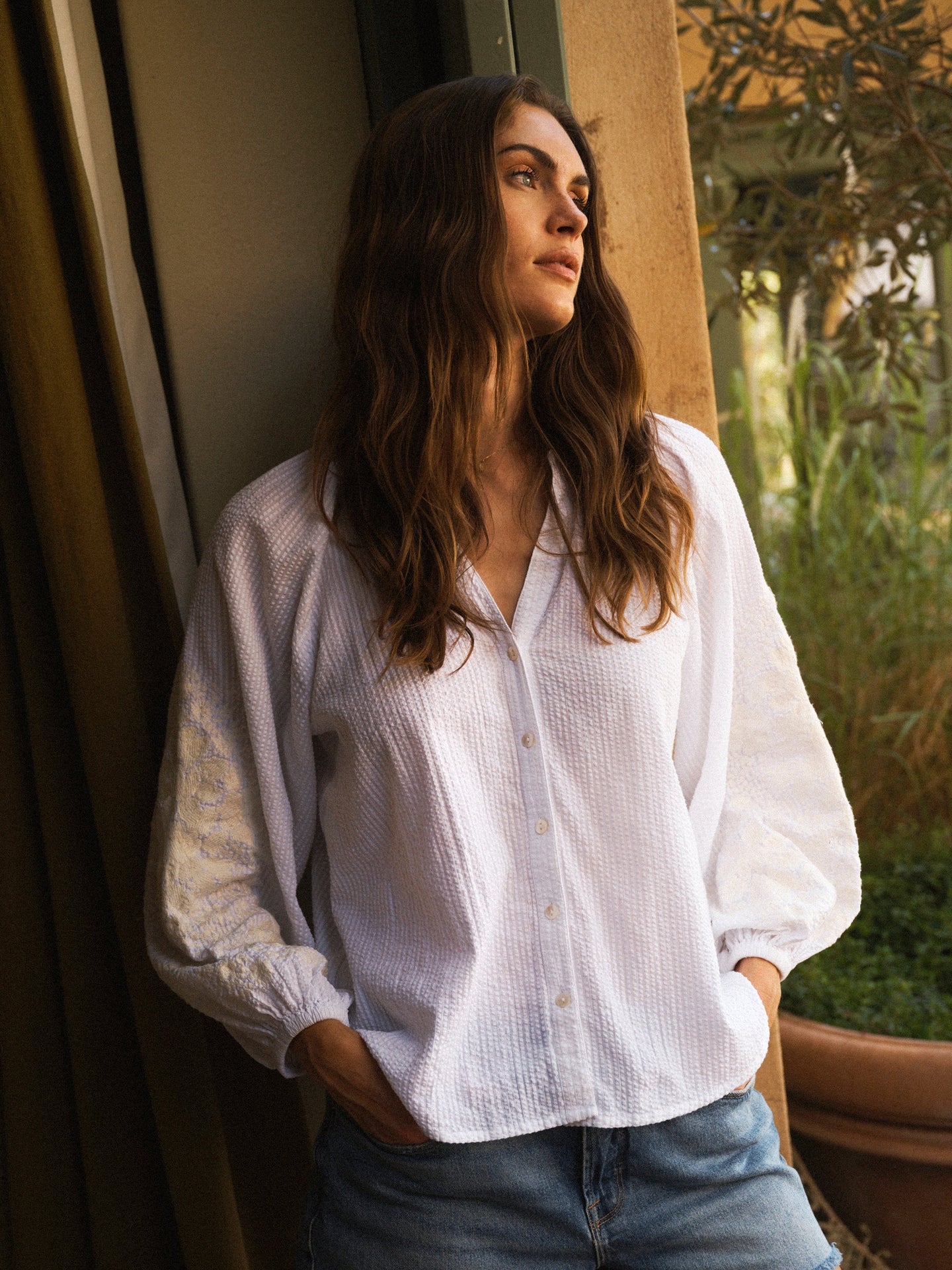 Jaya cotton embroidered shirt - White